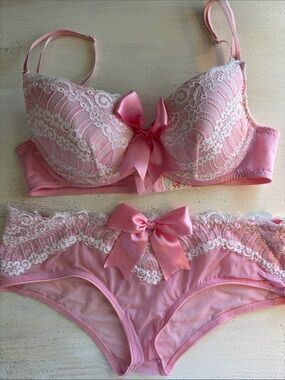 Trashy Lingerie Pink Lace Bow Bra & Brief Set - Women's Intimates